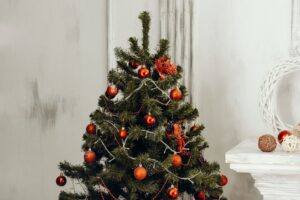Christmas tree with red baubles 
